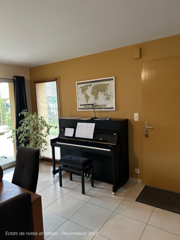 piano.jpg